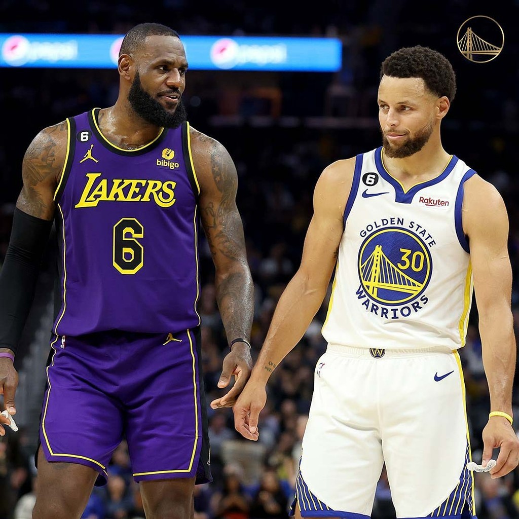 NBA,詹姆斯,德罗赞,东契奇,库里,UA,Nike,Air  近期 NBA 上脚合集！惊现神秘「Nike 倒钩新鞋」！！