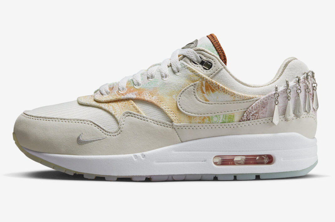 Nike,Air Max 1,FJ7734-101  腰果花 Air Max 1 上架 SNKRS！小姐姐看完坐不住！