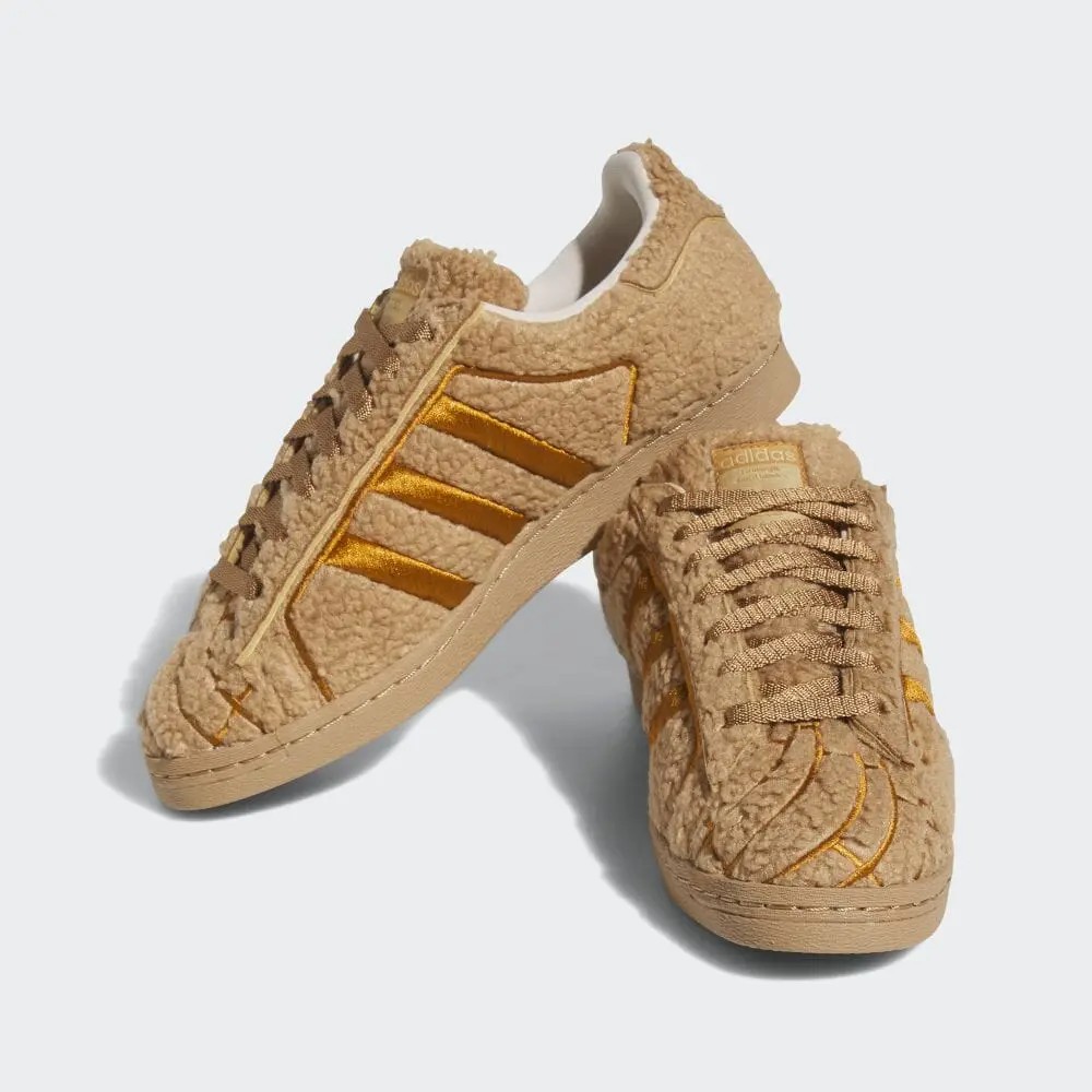 adidas Originals,Superstar,CON  忍不住上手摸摸！三叶草新鞋质感确实顶！