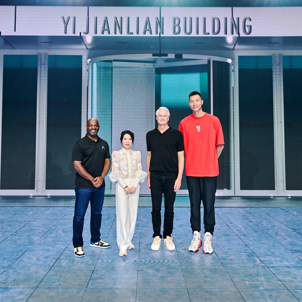 Air Zoom G.T. Jump,YI JIANLIAN  多少年都难得一见！Nike「易建联 PE」终于来了！这个细节瞬间泪目！