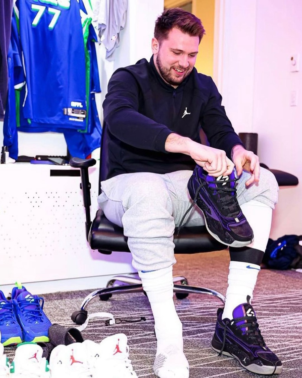 Jordan,Luka 2,Space Hunter,DX8  东契奇 2 代发售日期泄露！配置看着不简单…