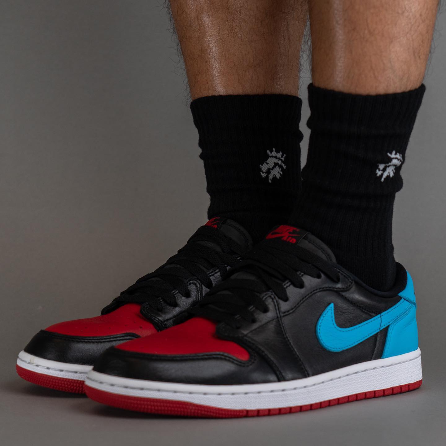 Air Jordan 1 Low OG,WMNS,UNC t  再安利一次！「反转警灯」AJ1 上脚图曝光！
