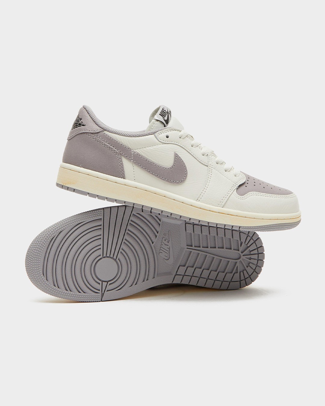 Air Jordan 1 Low,Atmosphere Gr  经典百搭！全新 Air Jordan 1 Low 发售日期定了！