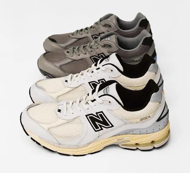 次次,不,便宜,三双,「,韩国,Supreme,」,新鞋,N  次次市价不便宜！「韩国 Supreme」联名鞋曝光！