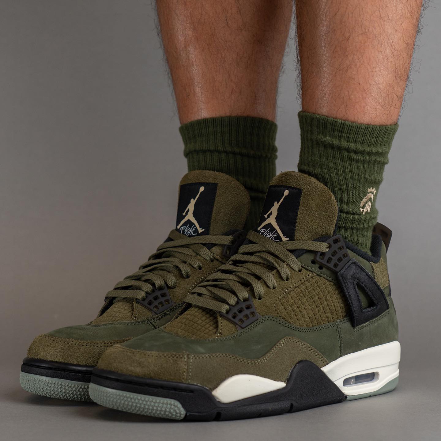 Air Jordan 4 Craft,Medium Oliv  「小 UNDFTD」AJ4 上脚效果有了！发售日期确定！