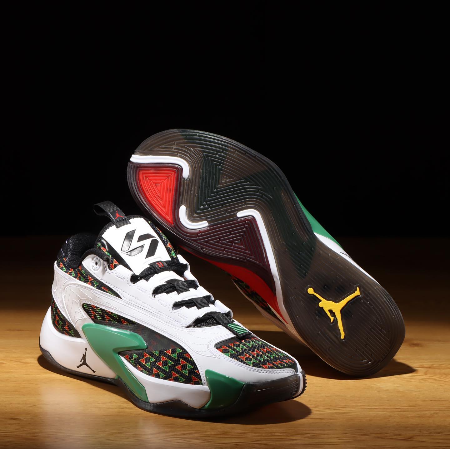 Jordan Luka 2,Quai 54,FQ1154-1  Jordan 东契奇 2 代新配色曝光！这颜值你打几分？