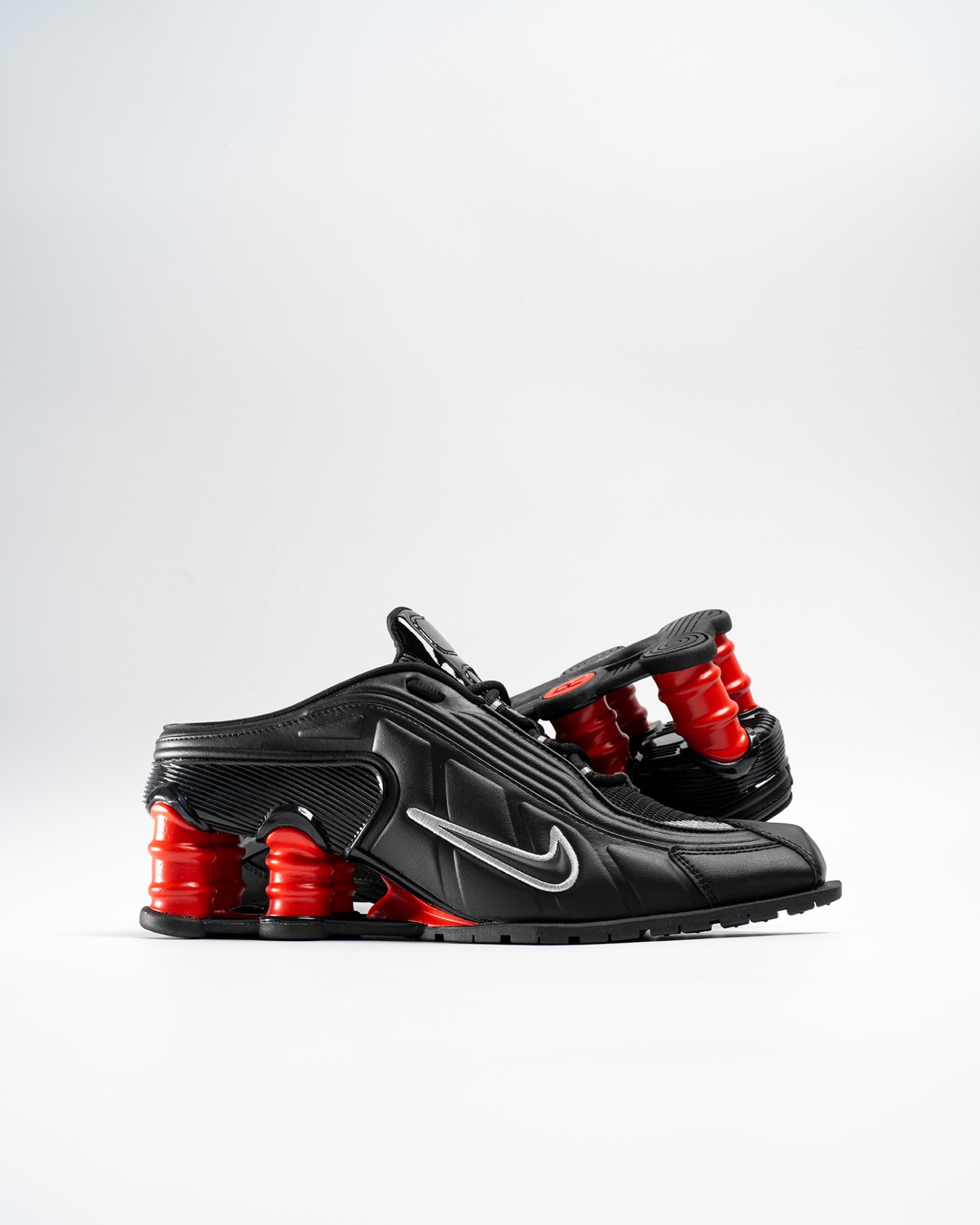 Martine Rose​,Nike   Nike「最怪联名」又回来了！服饰比球鞋还抢眼！