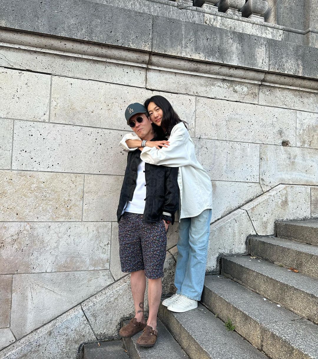 冠希,老婆,穿,阿迪,Lisa,上脚,Nike,联名,近期,   近期明星上脚！冠希老婆穿阿迪，Lisa 改穿 Nike 了！