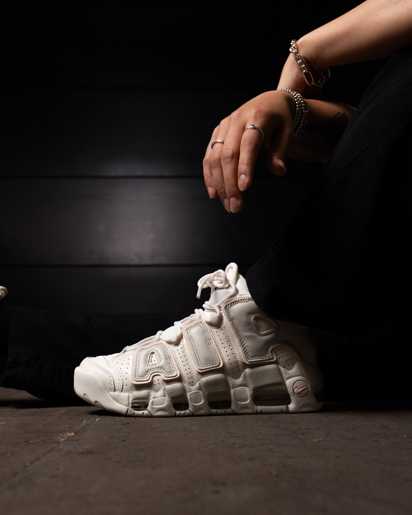 Nike Air More Uptempo,DV1137-1  复古百搭！全新「大 AIR」实物曝光！