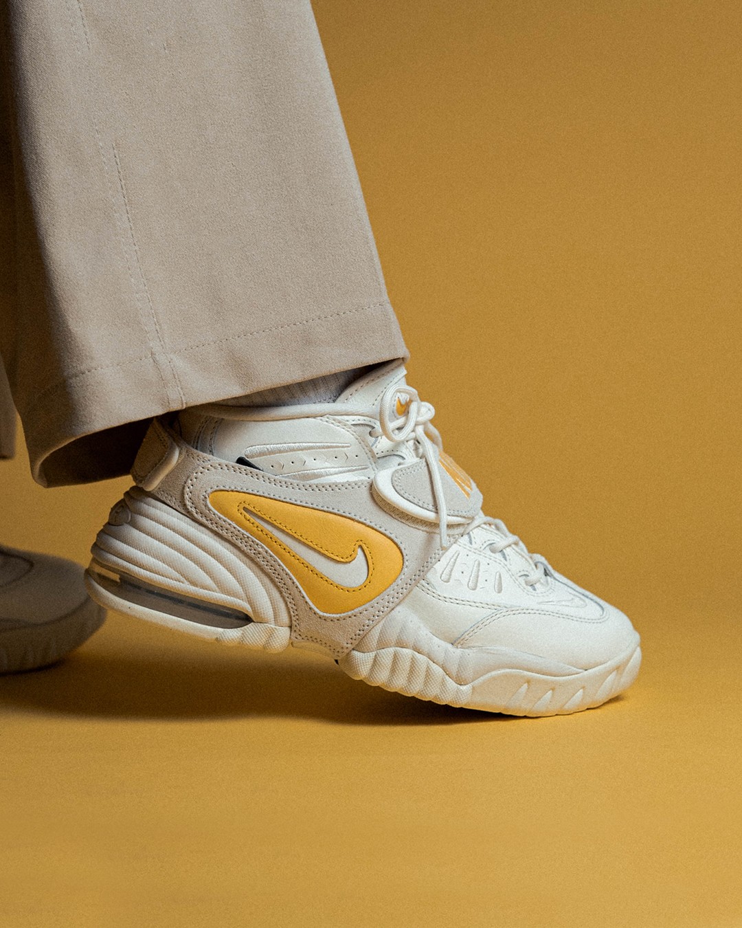 Nike，Air Adjust Force，FJ4552-1  清新又复古！全新 Nike Adjust Force 上脚美图来了！