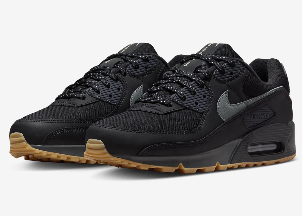 Nike,Air Max 90,Black Gum,FV03  黑生胶 Air Max 90 曝光！反光 Swoosh 太帅了！