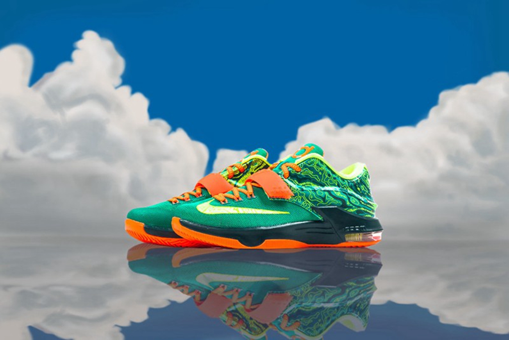 Nike,KD4,Weatherman  苦等 13 年！杜兰特钦点的「最爱战靴」终于复刻！