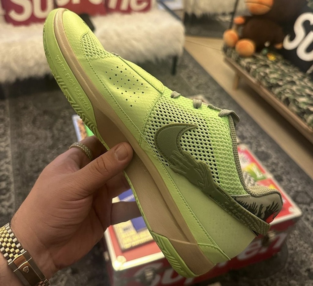 Nike,Ja1,Halloween,FD6565-300  又一双 Nike 万圣节球鞋亮相！发售信息曝光！