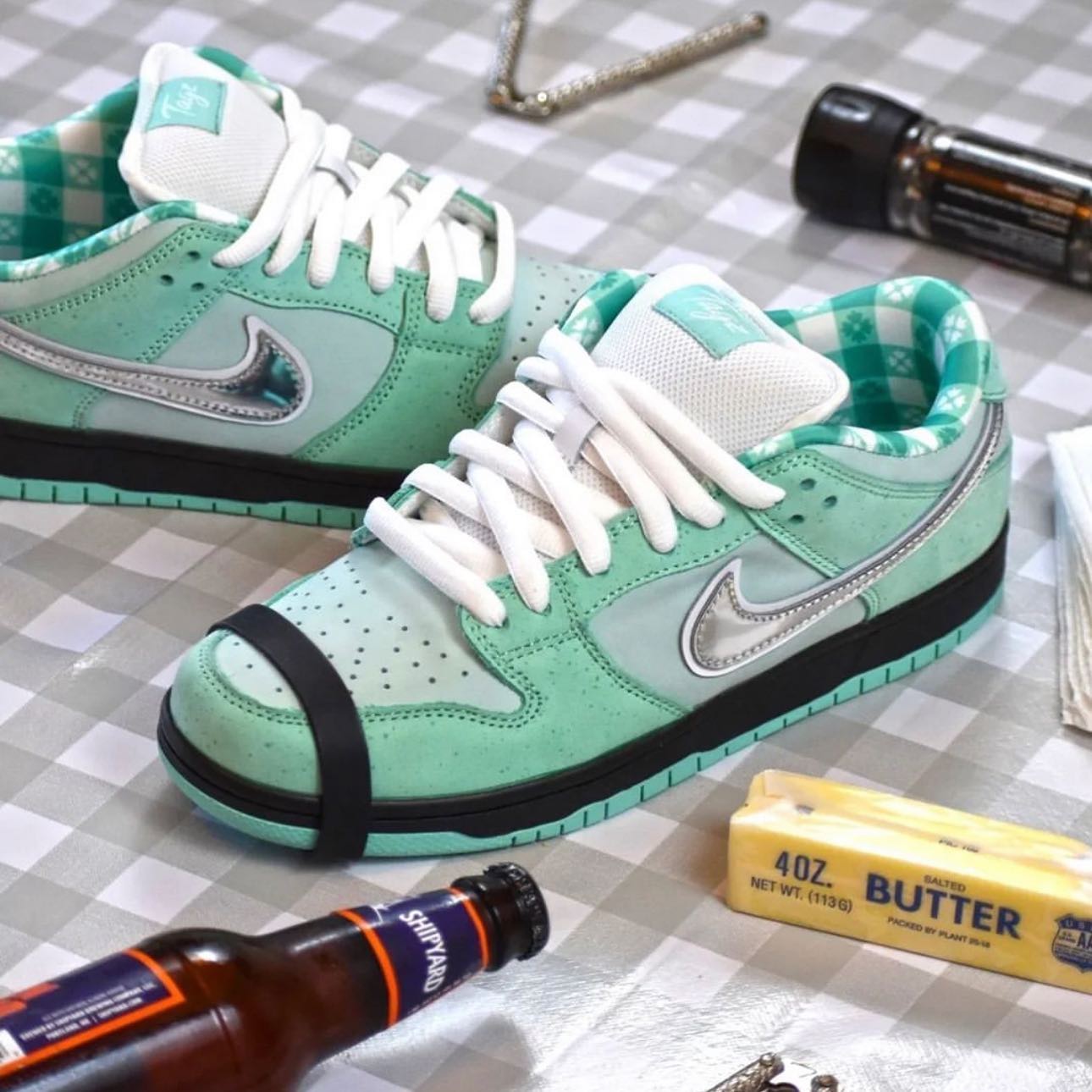定制,龙虾,Dunk SB,Nike  前所未见的新配色！「Tiffany 龙虾」Dunk SB 曝光！