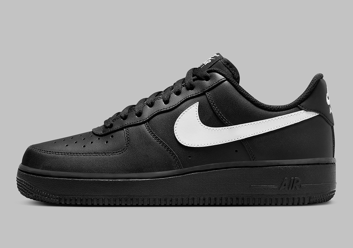Nike,Air Force 1 Low,FZ0627-01  「黑武士」装扮太酷了！全新配色 Nike AF1 来了！