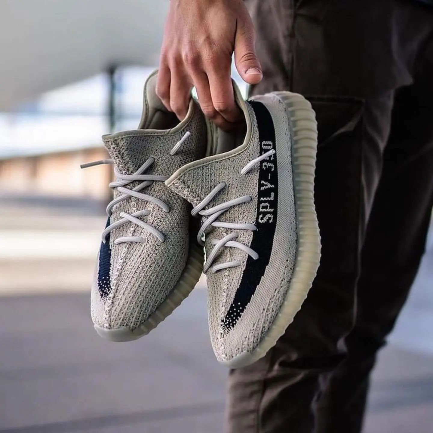 Yeezy 500,Bone White,ID5114,Ye  Yeezy 大补货第二天！都想要的「油漆条」开启登记！