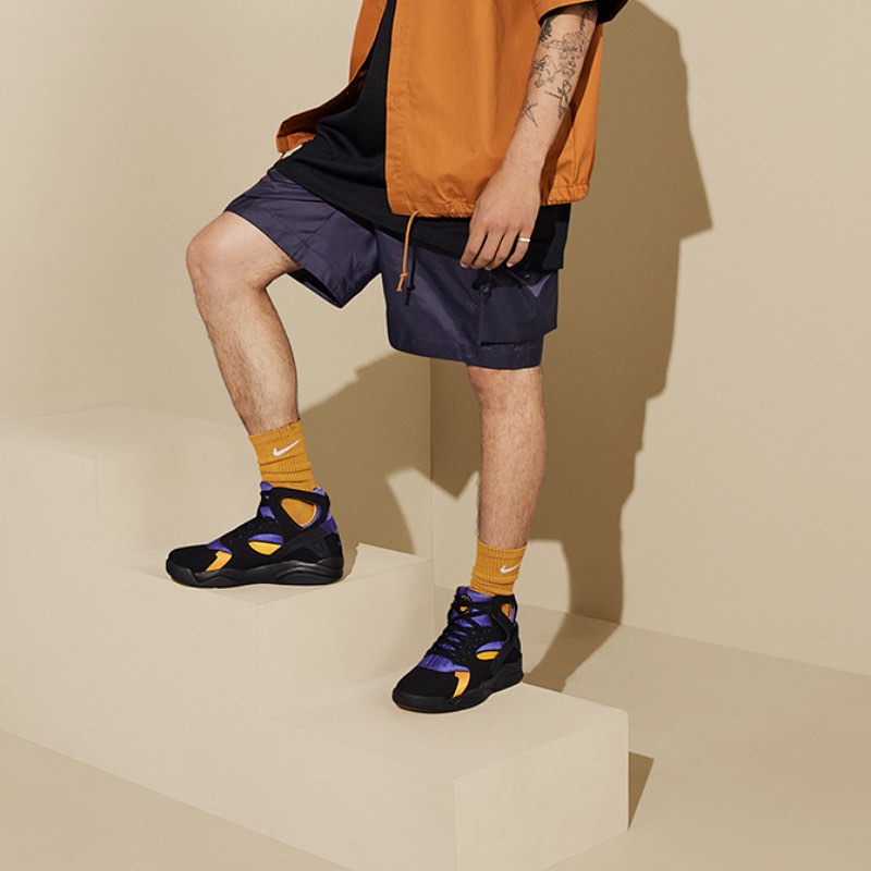 Nike Air Flight Huarache,Laker  湖人配色来了！科比战靴上脚曝光！