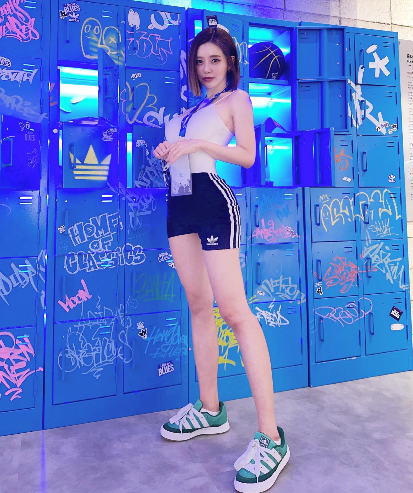 明星上脚  Soda 最近爱穿什么鞋？！频频带货的牌子只有它！