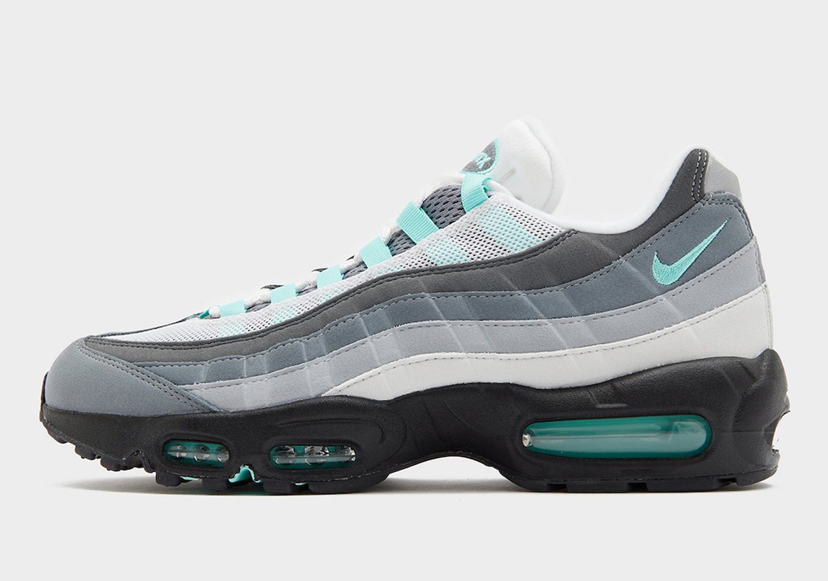 Nike,Air Max 95,Hyper Turquois  渐变效果超高级！全新「小蒂芙尼」Air Max 95 实物曝光！