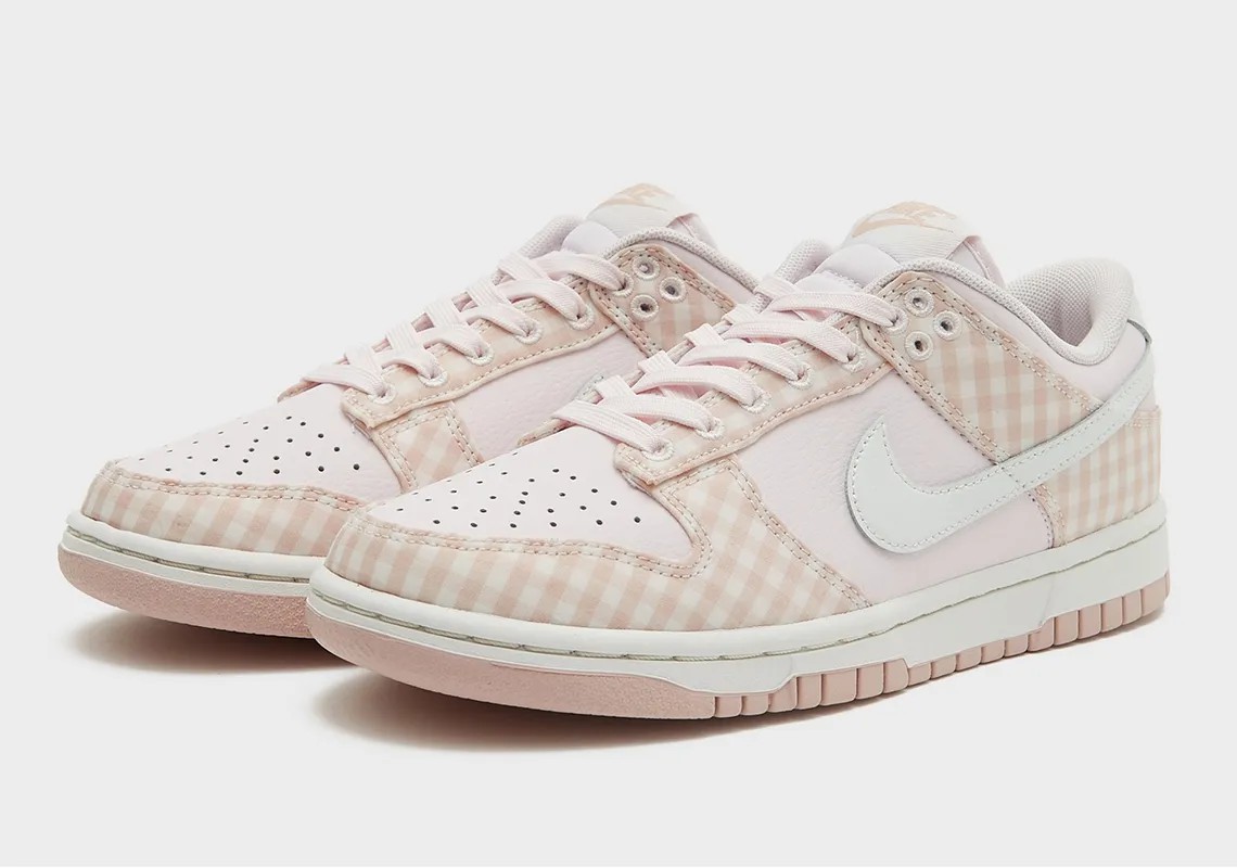 Nike,Dunk Low,Pink Gingham Pla  又一双猛男心动配色！Nike 新鞋太甜美了！