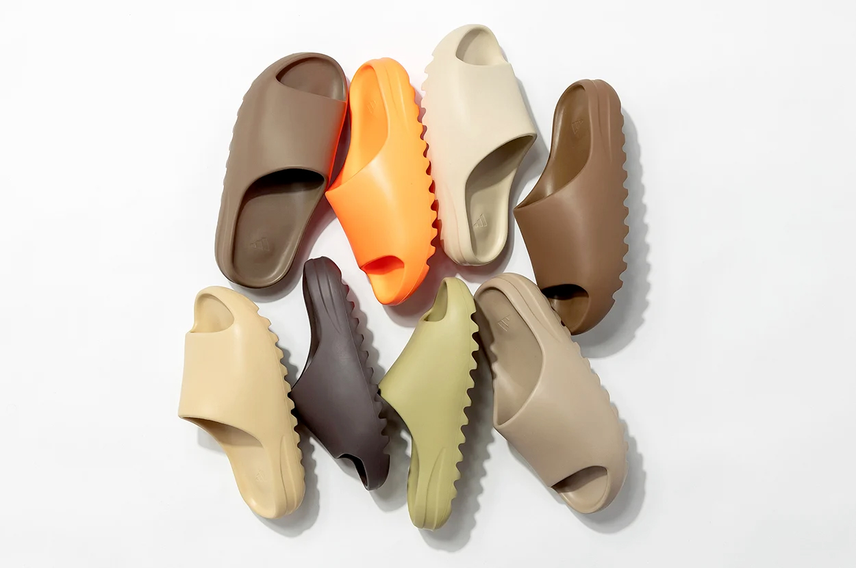 Yeezy,Slide  这配色的 Yeezy 真太少见！现在越来越难发售了！