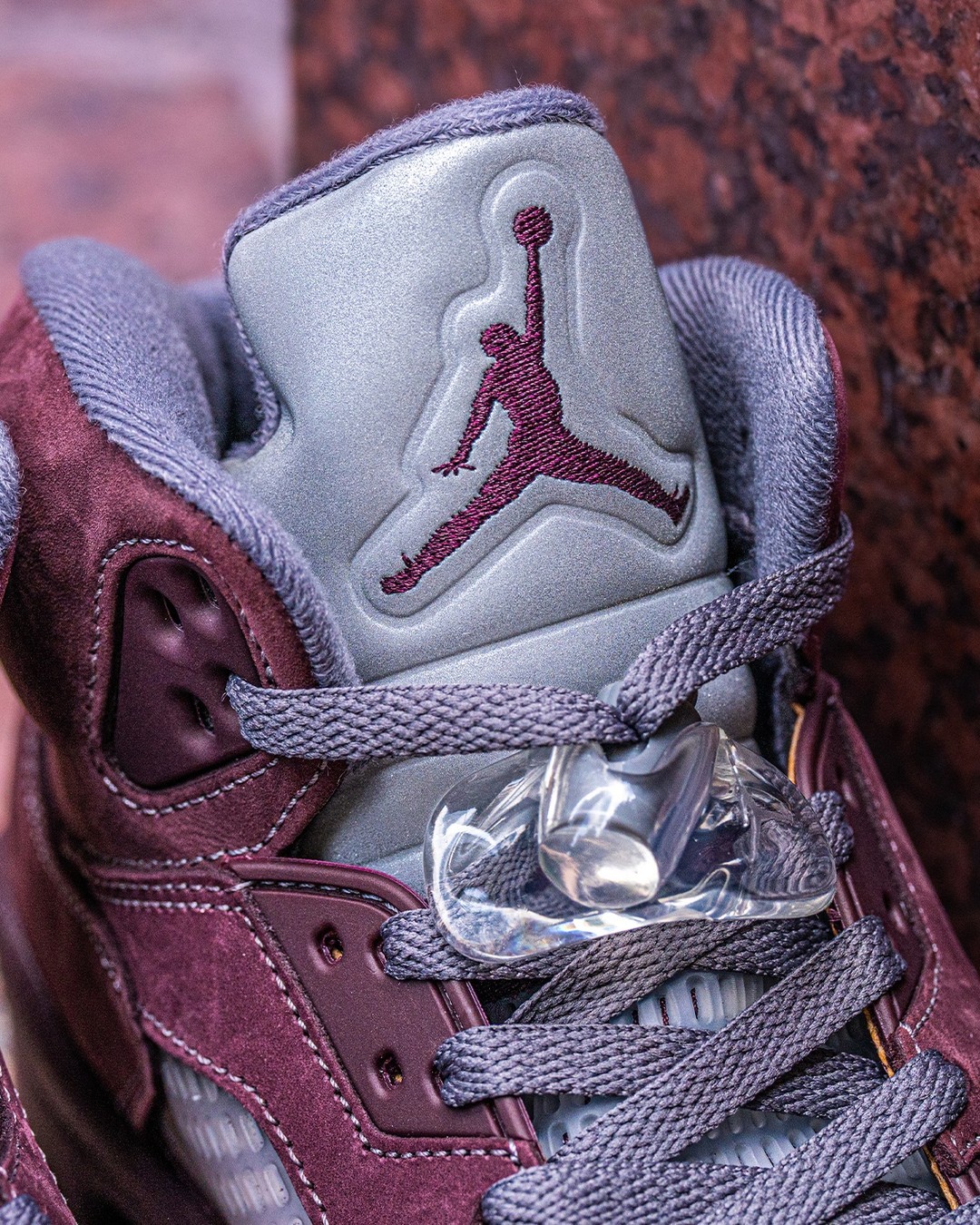 AJ5,Air Jordan 5,Burgundy,DZ41  「酒红」AJ5 发售倒计时！这颜值你爱了吗？