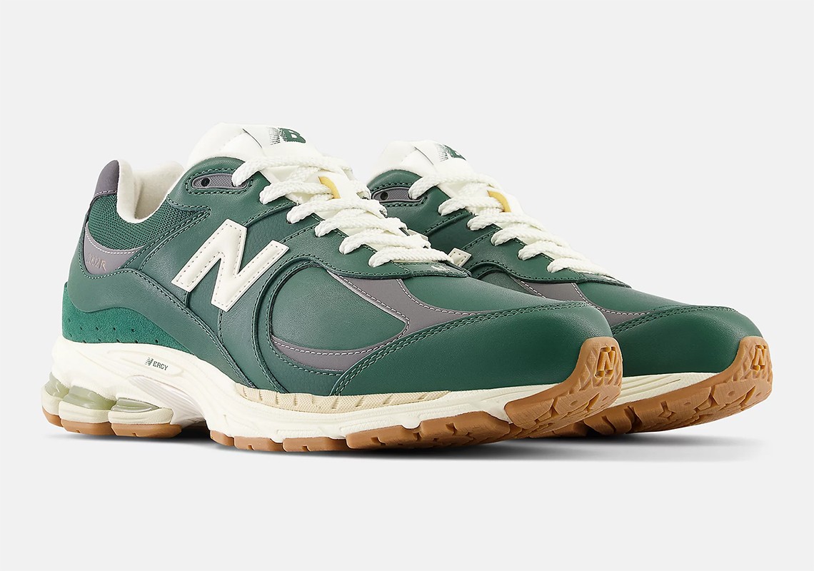 New Balance 2002R  调色盘开启！全新 New Balance 2002R 曝光！