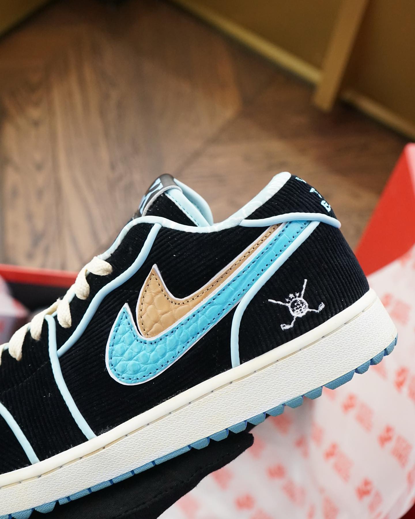 Air Jordan 1 Golf,DJ Khaled  DJ Khaled x AJ 新联名实物！满满都是细节！