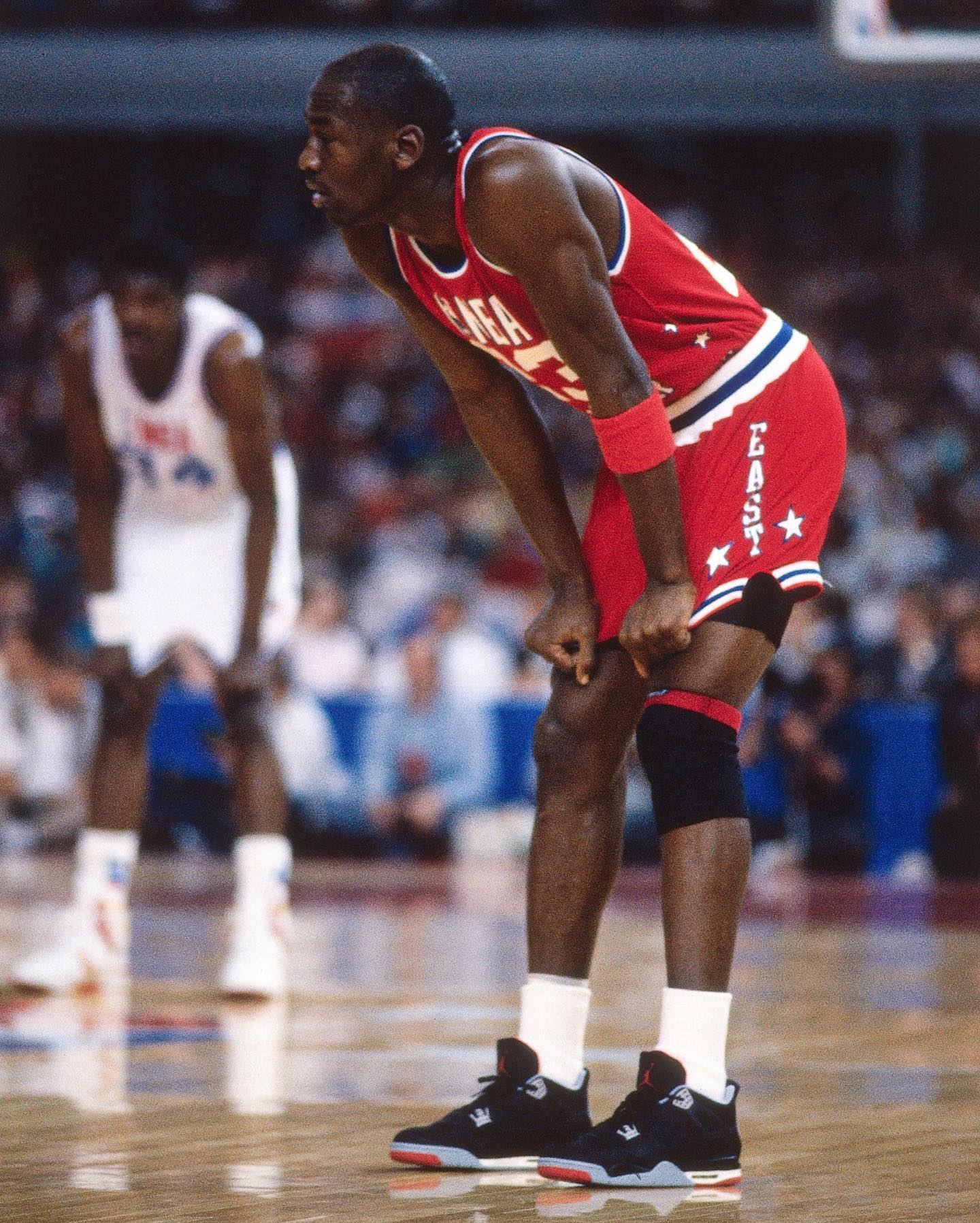 Air Jordan 4,AJ4,Bred Reimagin  做旧「黑红」AJ4 实物首次曝光！你打几分？