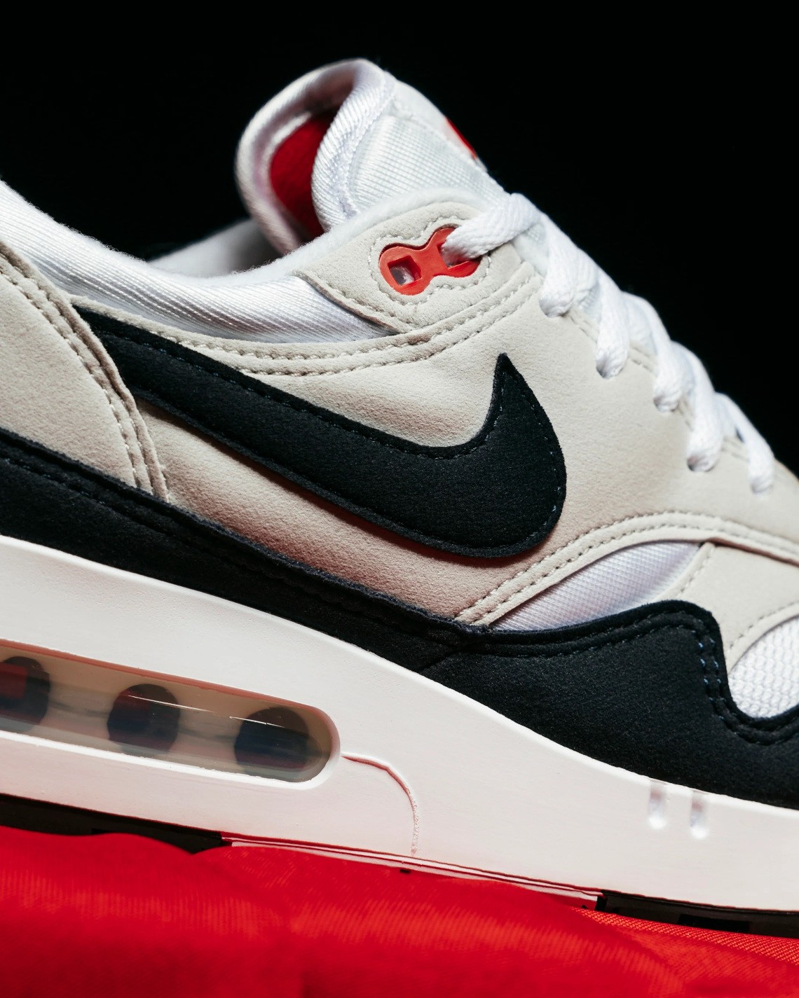 Nike,Air Max 1 '86,DQ3989-101  这次颜值更高了！全新配色 Air Max 1 悄悄上架！
