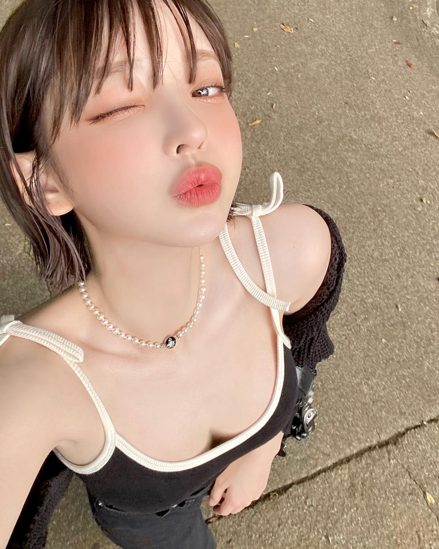 Taeri,姜泰莉,球鞋女神  韩国版 Angelababy 泳装晒球鞋！迷倒 180 万网友！我就反复看了 30 遍！