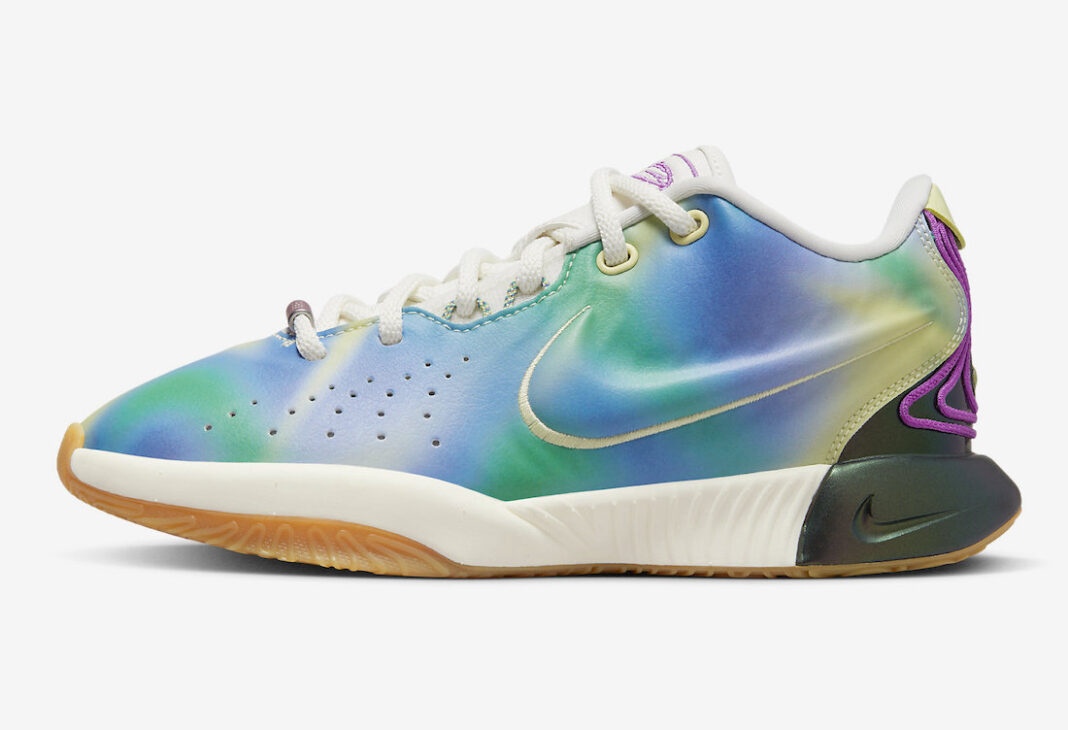 Nike LeBron 21,GS,Multi-Color,  北极光太美了！全新 Nike LeBron 21 官图曝光！