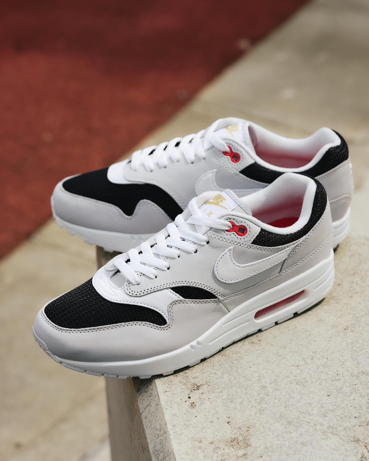 Nike Air Max 1,Urawa,FD9081-00  Nike Air Max 1 实物曝光！这颜值你打几分？