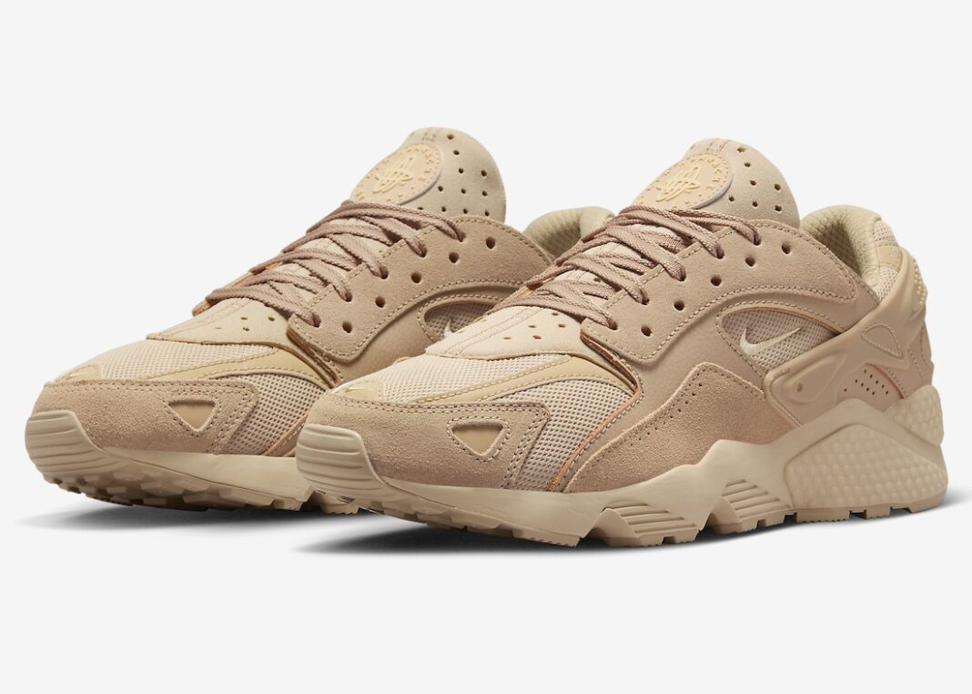 DZ3306-200,Nike,Air Huarache R  又一双小麦 Nike 新鞋！这细节太骚了！