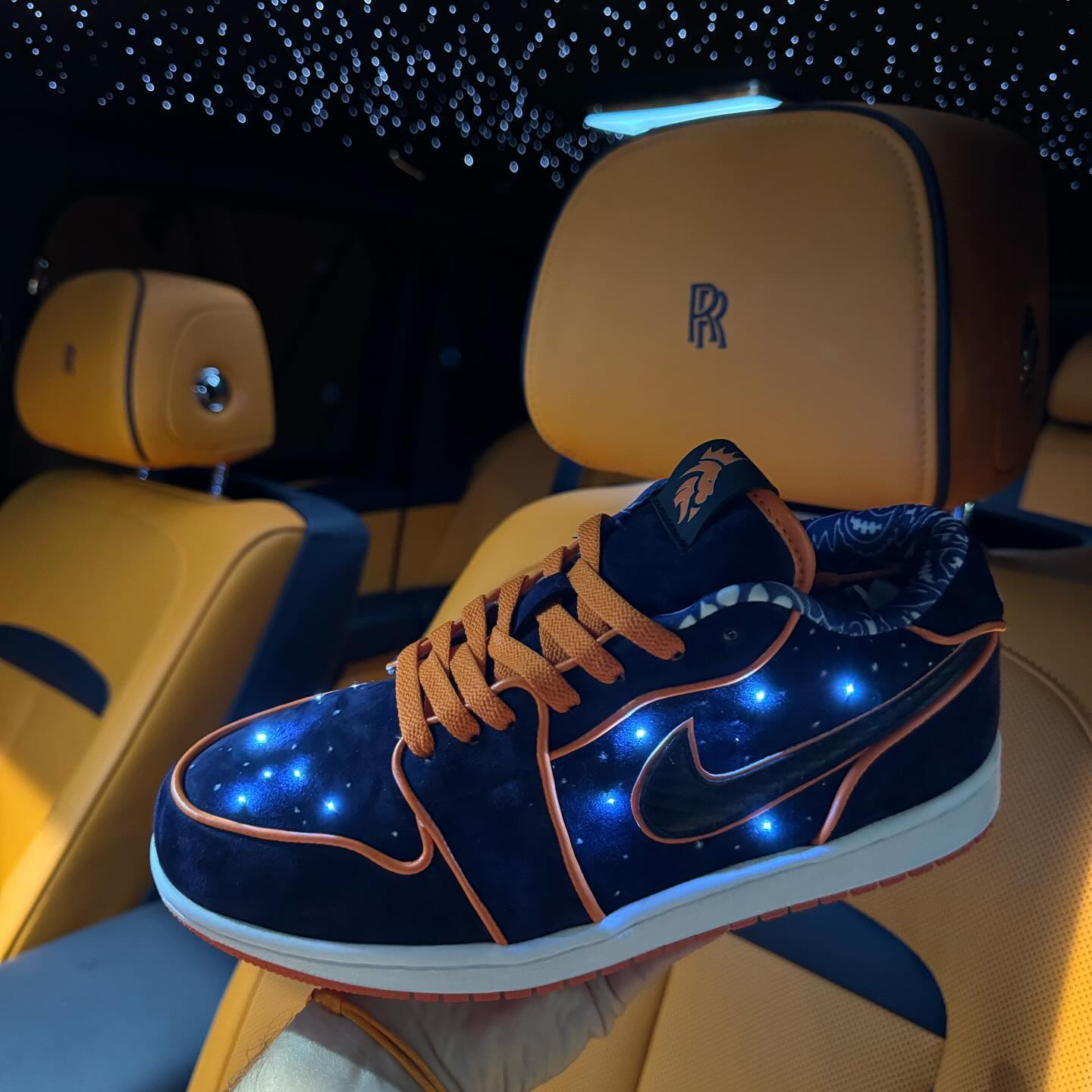 定制球鞋,Air Jordan 1 Low,AJ1,AJ  「星空顶 AJ1」长这样！网友：影响我开劳斯莱斯吗？