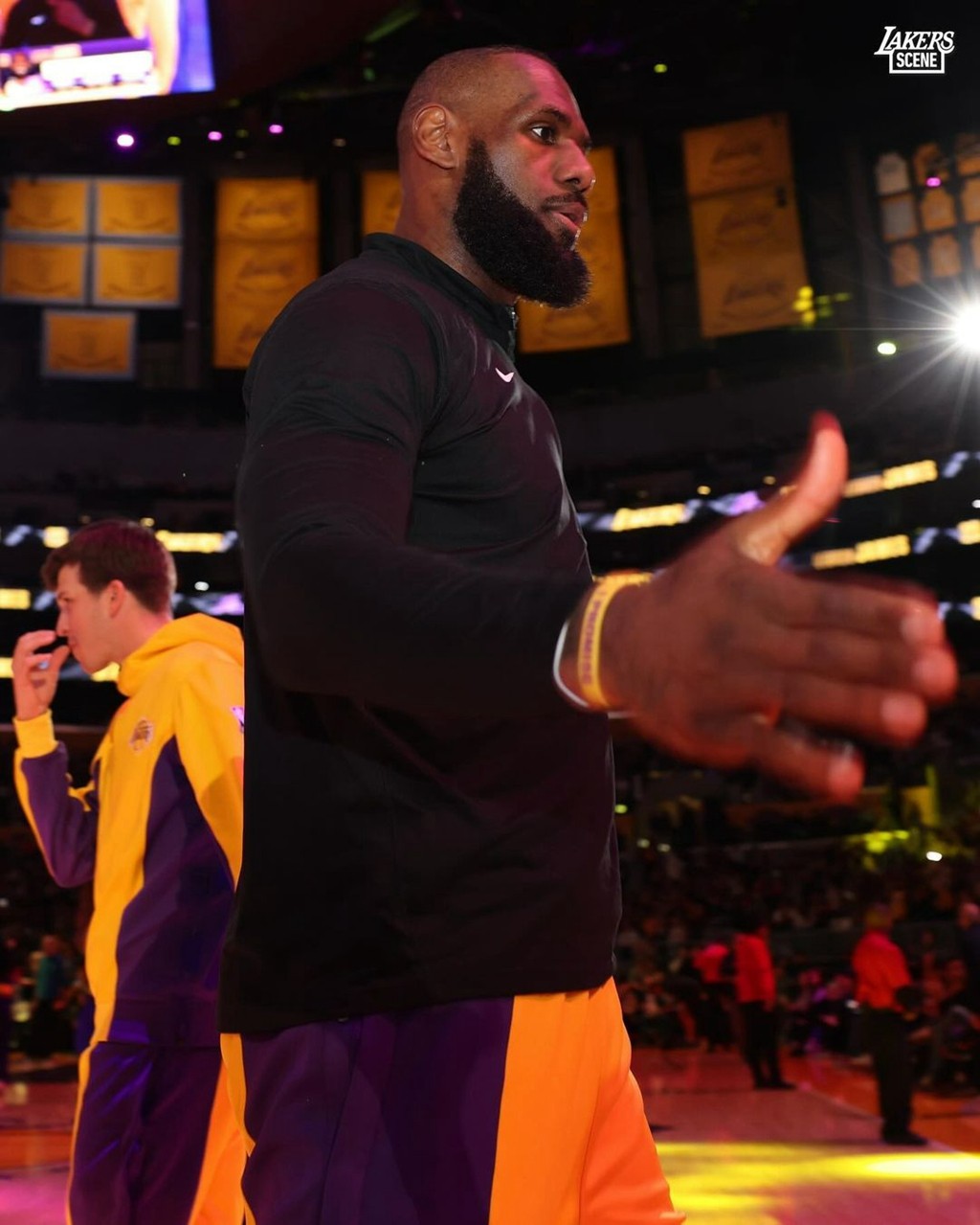 NBA,詹姆斯,德罗赞,东契奇,库里,UA,Nike,Air  NBA 上脚合集！毒液 Cut 2、黄金 AJ38 齐亮相！