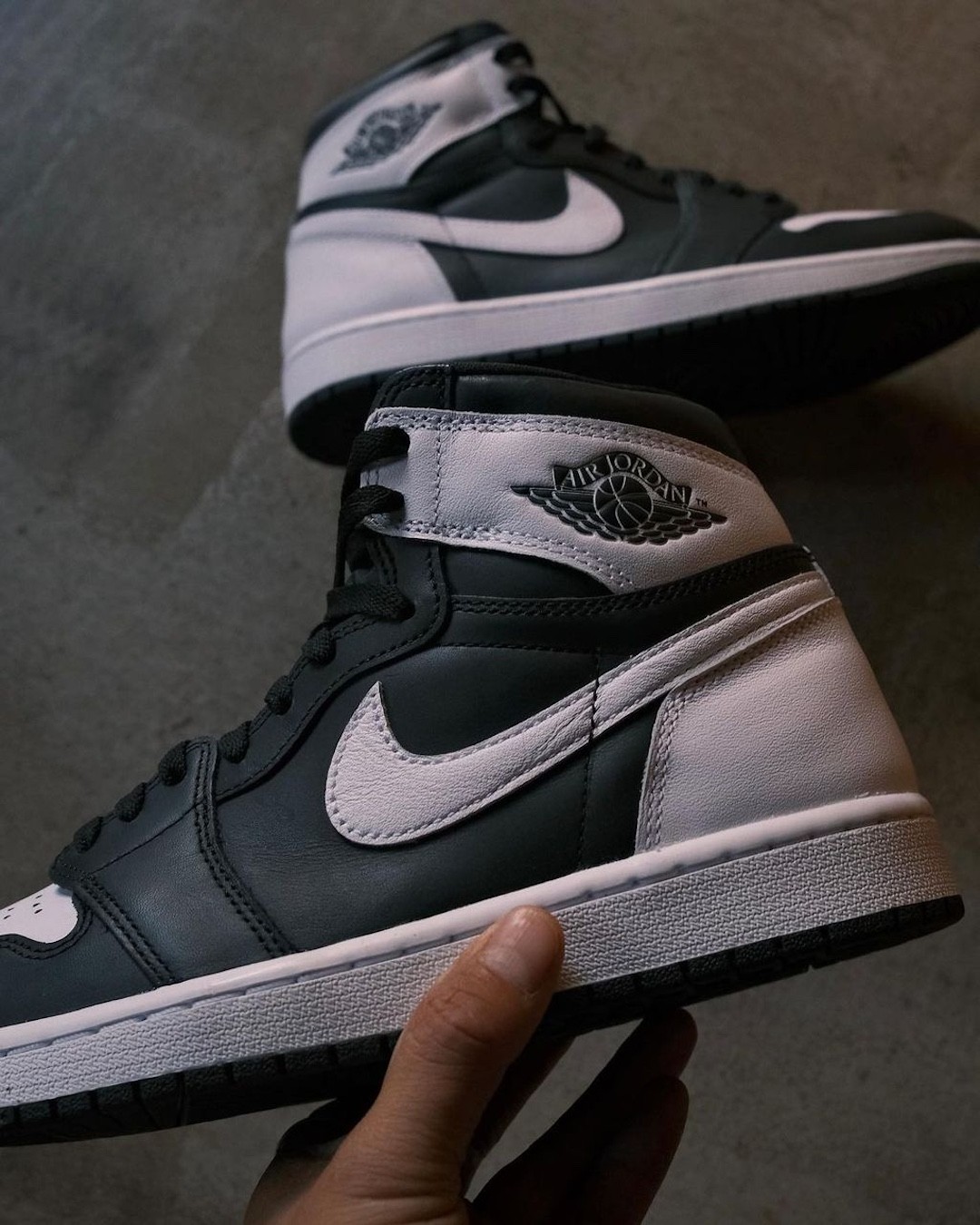 Air Jordan 1 High OG,Reverse P  「反转熊猫」AJ1 实物曝光！你打几分？