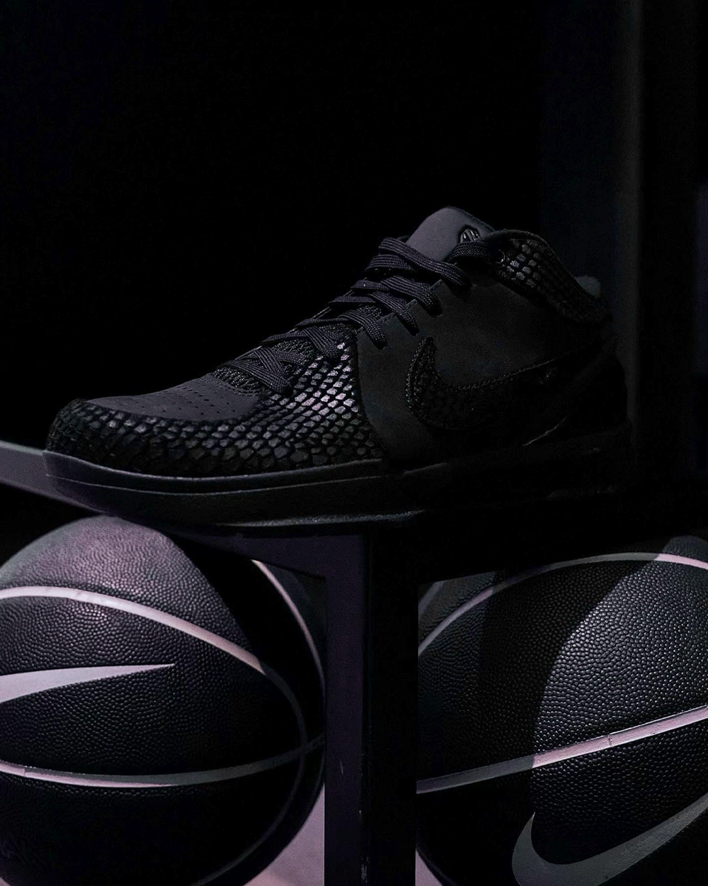 Nike,Kobe 6 Protro,Reverse Gri  「反转圣诞」科比 6 登场倒计时！最新美图来了！