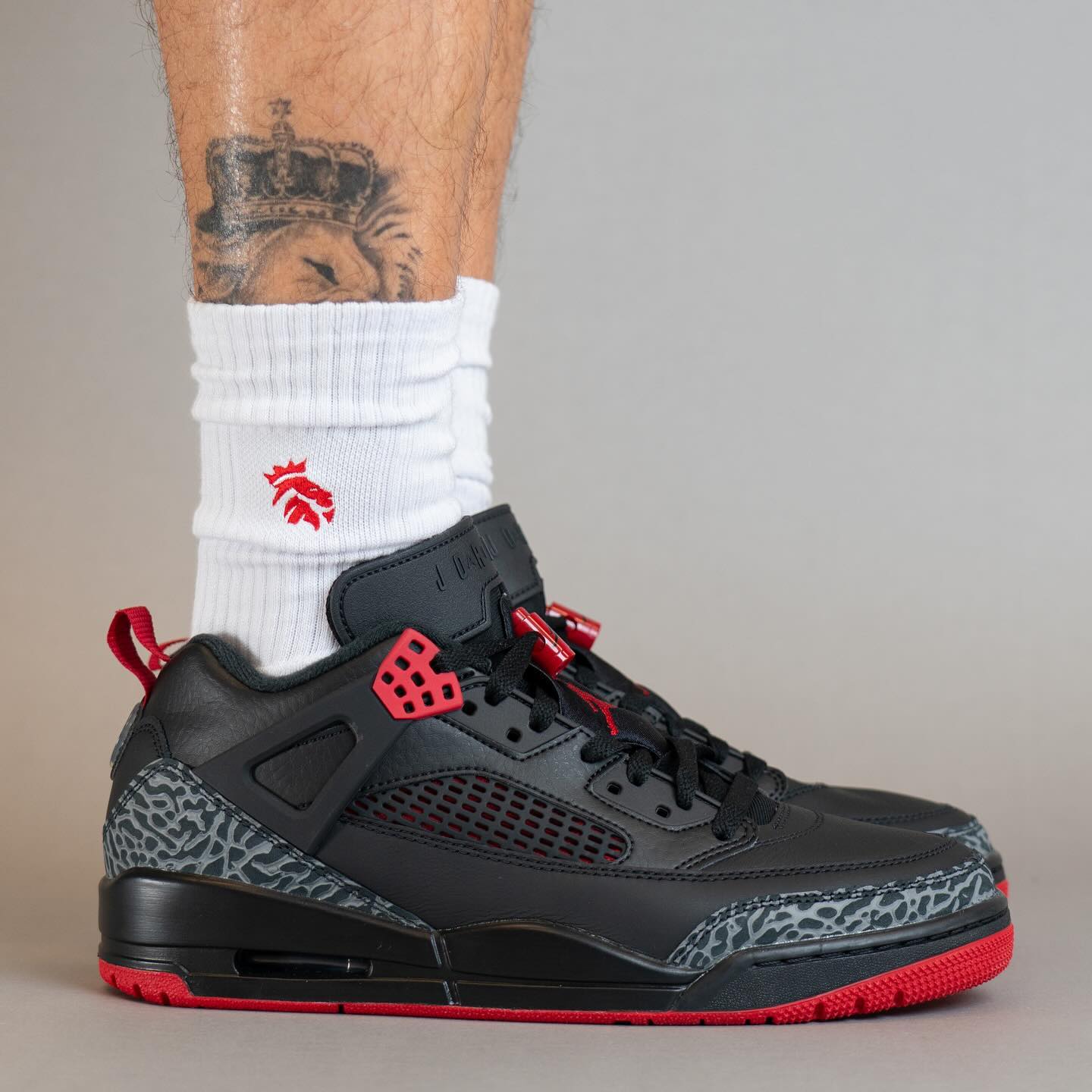 FQ1759-006,Jordan Spizike Low,  「黑红」Jordan Spizike 上脚图曝光！你打几分？