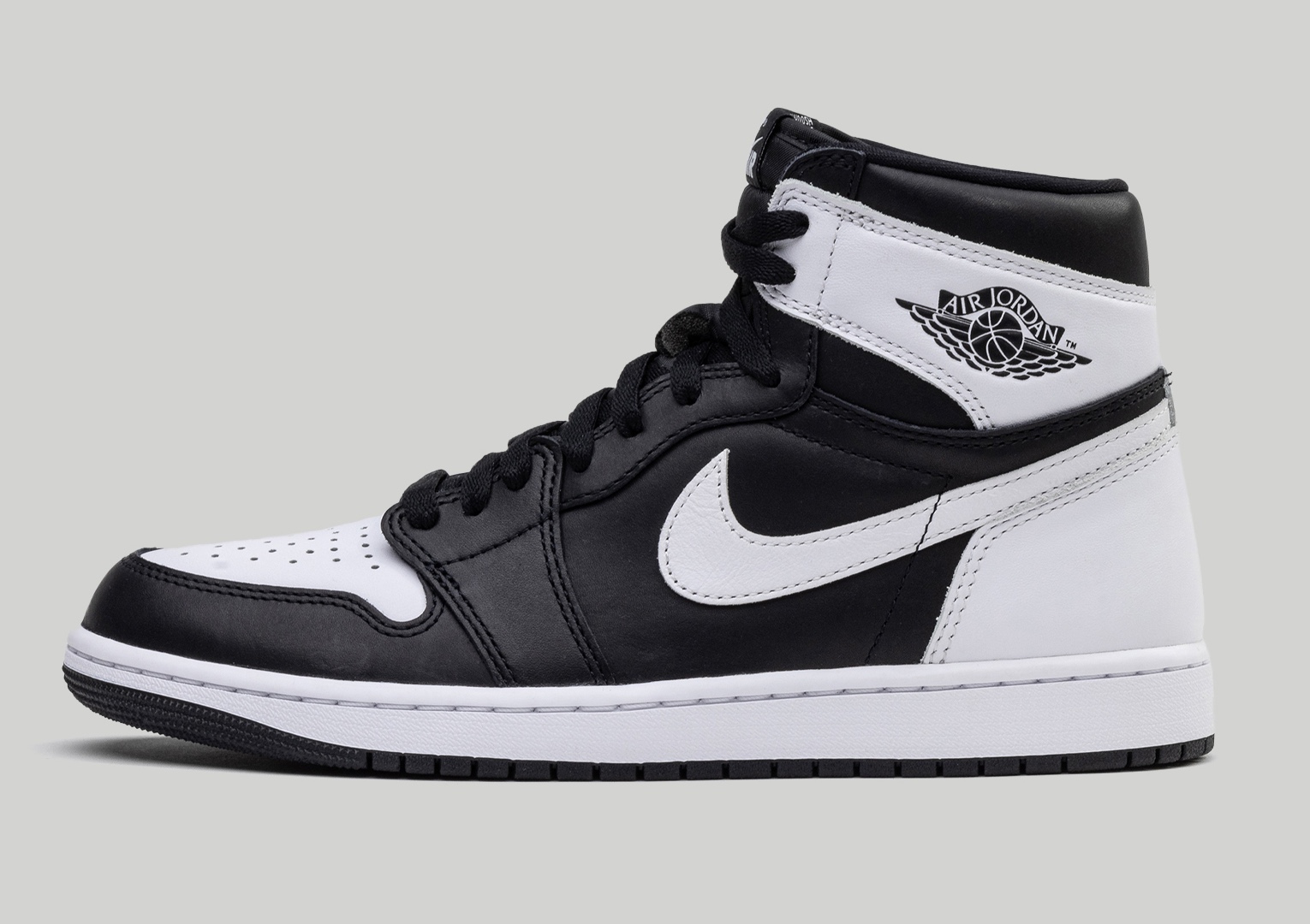 Air Jordan 1 High OG,Reverse P  「熊猫」AJ1 实物曝光！这颜值你打几分？