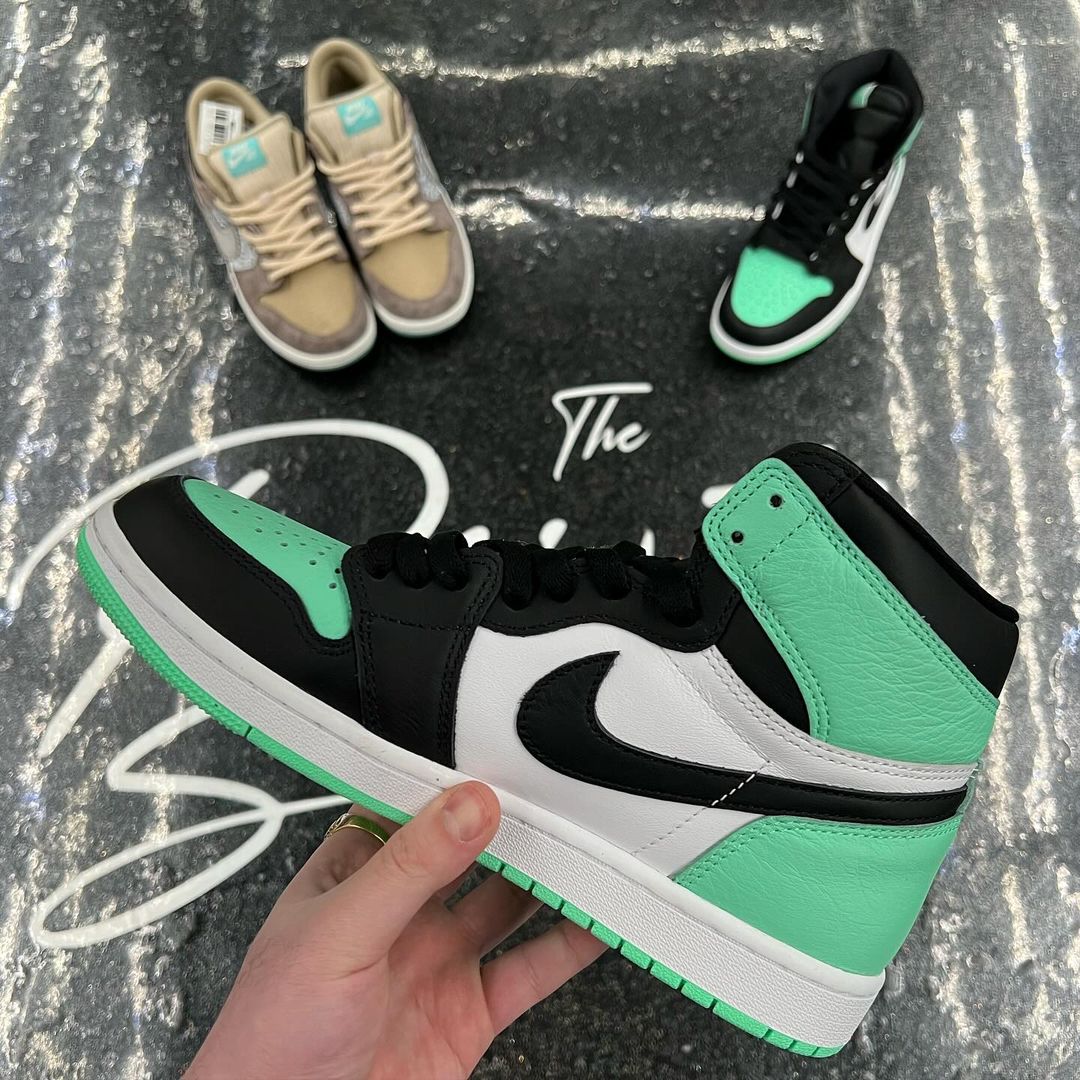 AJ1,Air Jordan 1 High OG,Green  「蒂芙尼黑脚趾」AJ1 实物曝光！期待小姐姐上脚！