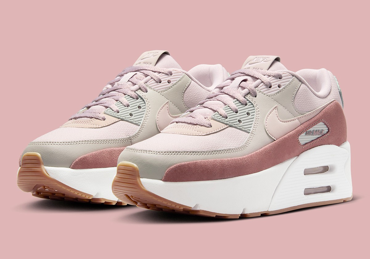 Nike,Air Max 90,FD4328-001  恐怖的增高属性！「松糕鞋」Air Max 90 官图曝光！