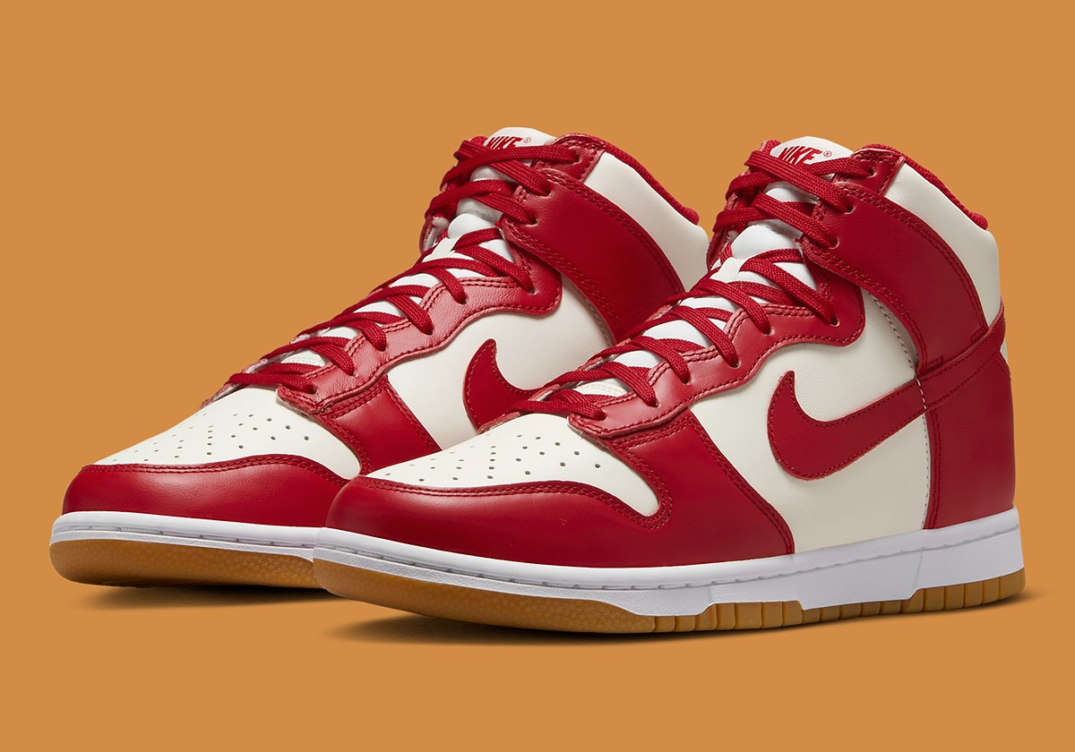 Nike Dunk High,Gym Red,DD1869-  复古气质十足！「白红」Nike Dunk Hi 曝光！