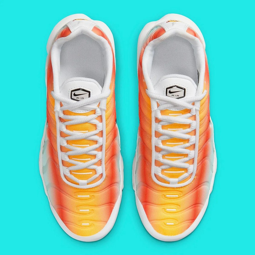 Air Max Plus,Tropical Gradient  落日渐变装扮！这双 Air Max Plus 太美了！