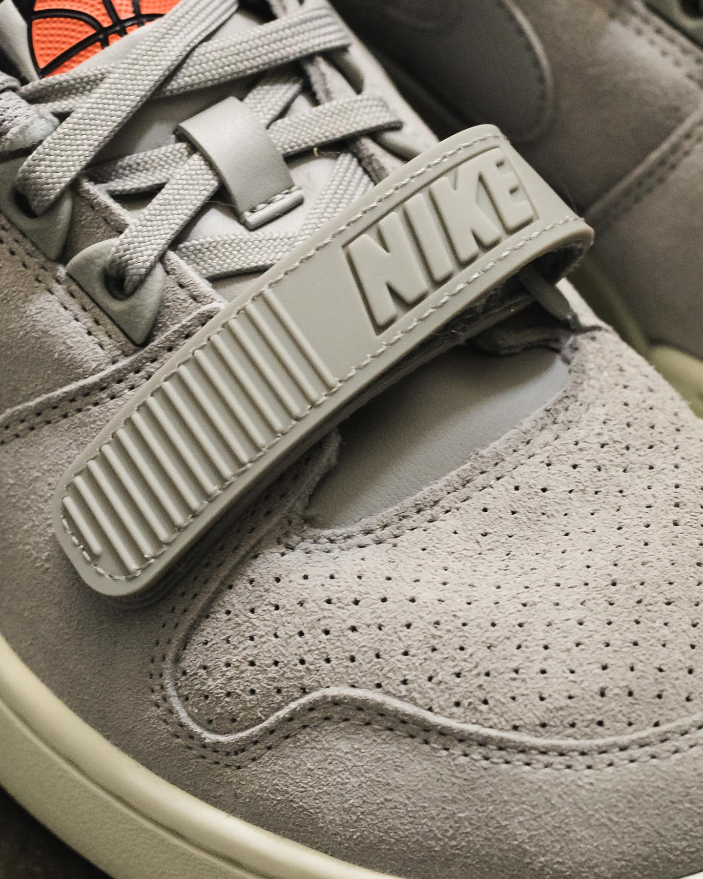Nike,Air Alpha Force 88,Medium  质感不输联名！新配色 Air Alpha Force 88 悄悄登场！