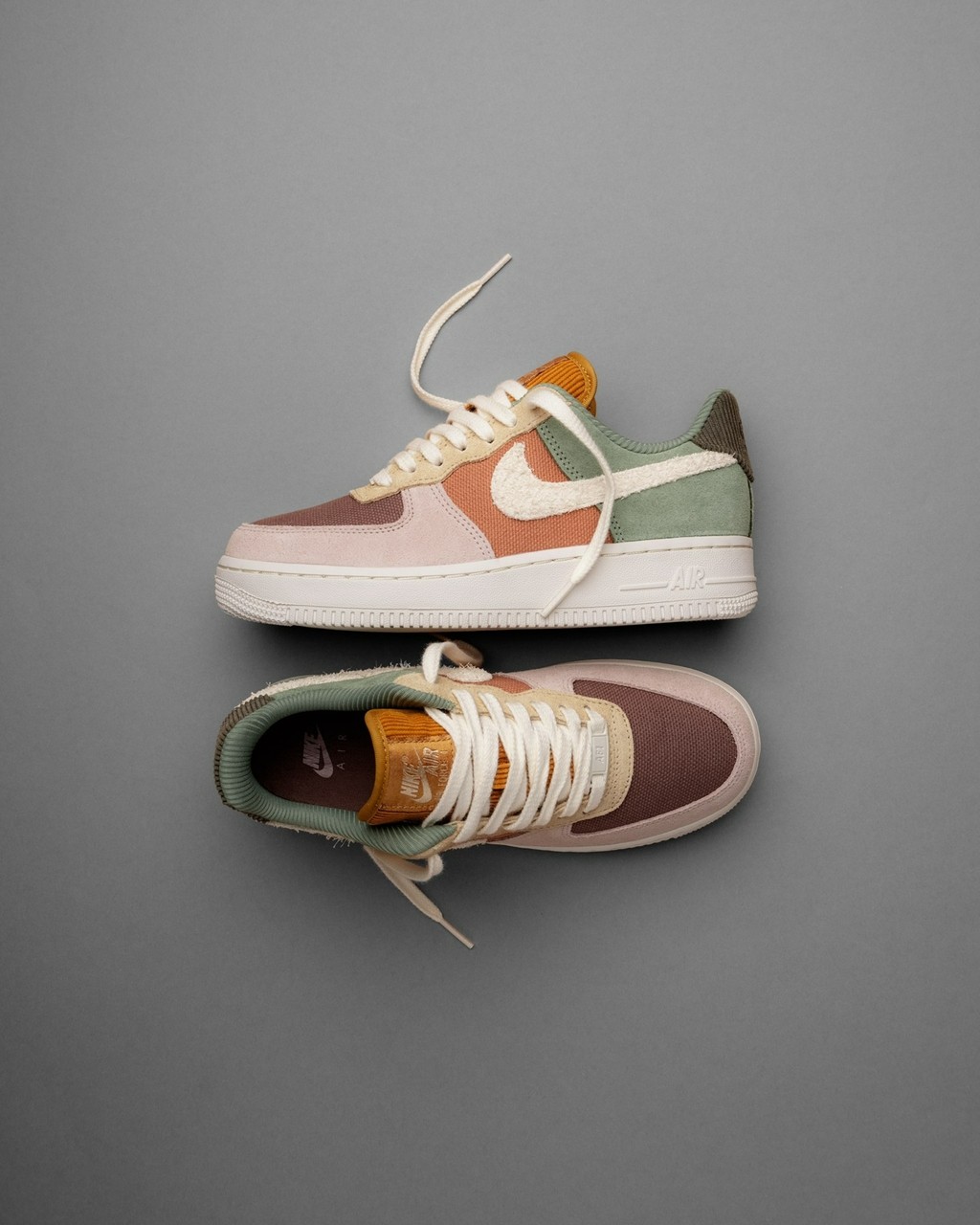 Nike,Air Force 1,FZ3782-386⁠ ⁠  质感层次拉满！新配色 AF1 你打几分？
