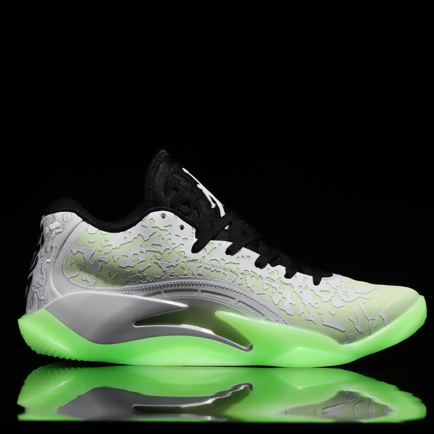 Jordan Zion 3,DR0676-110  小清新配色！全新 Jordan Zion 3 实物曝光！