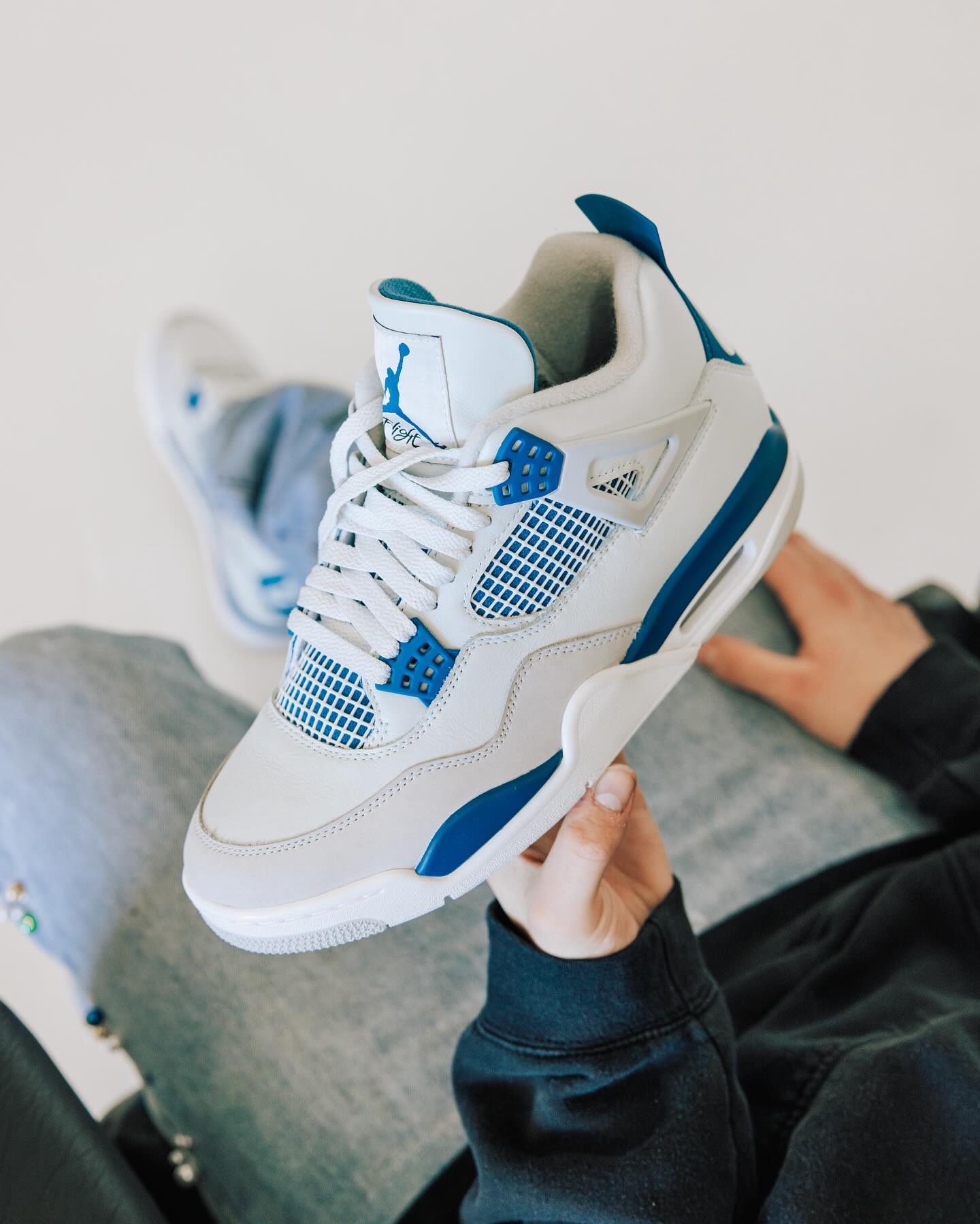 Air Jordan 4,Military Blue,FV5  「白蓝」AJ4 最新实物曝光！网友：等不及了！
