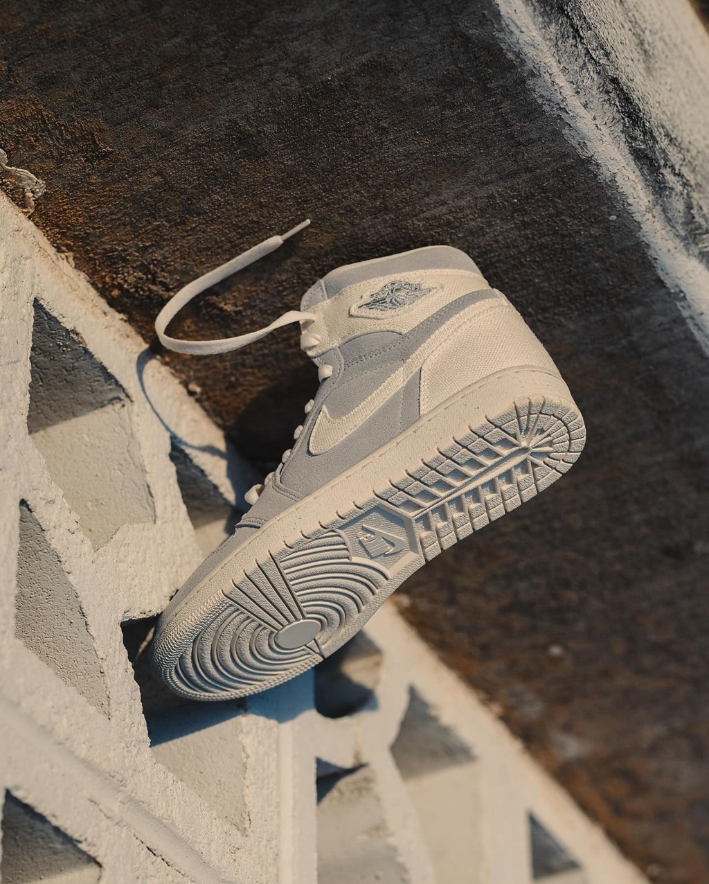 Air Jordan 1 Retro Hi OG Craft  质感拉满！今早解构 AJ1 你入手了么？