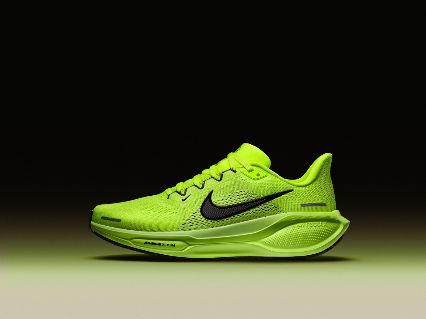 Nike,Pegasus 41,Pegasus Premiu  颠覆式升级！Nike「飞马新鞋」看着就软！